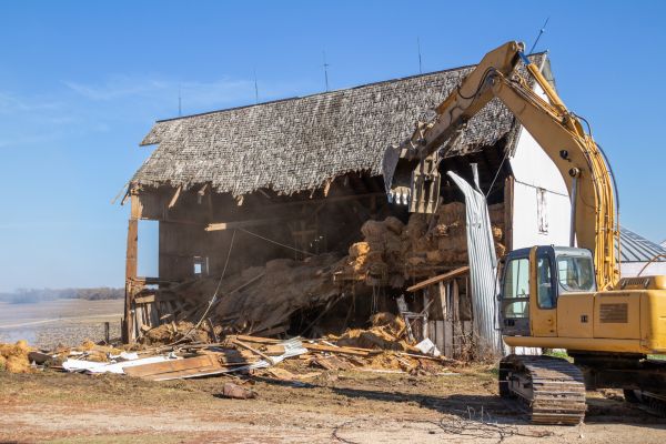 Barn Demolition in La Crosse