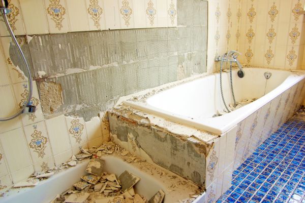 Bathtub Demolition in La Crosse